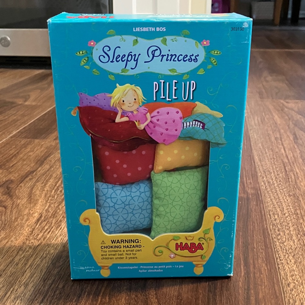 HABA Sleepy Princess Pile Up Game